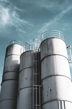 industrial wastewater treatment in italy - Industry-Specific Wastewater Profiles: Influent Parameters and Treatment Challenges in Italy