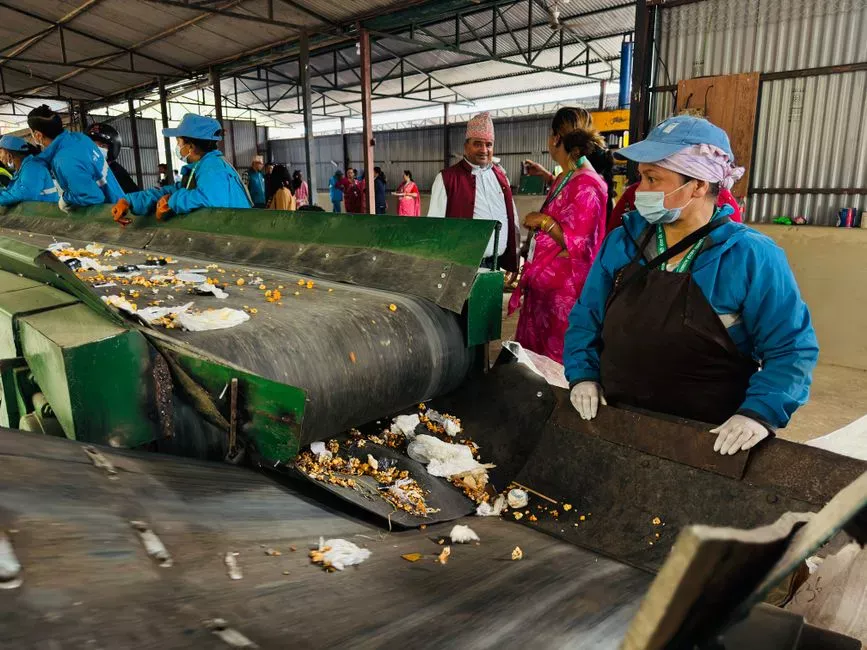 Decanter vs DAF + Belt Press for Poultry Sludge: A 2026 Comparison