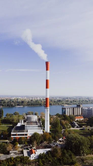 Membrane RO vs thermal: which technology is winning new build?