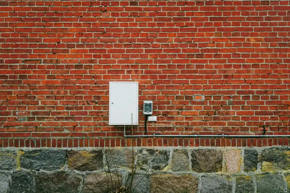 Sizing a Polish Residential Plant: PE, Flow and Load Calculations