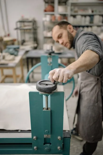 Dewatering Technology Comparison: Plate Press, Belt Press, and Decanter Centrifuge