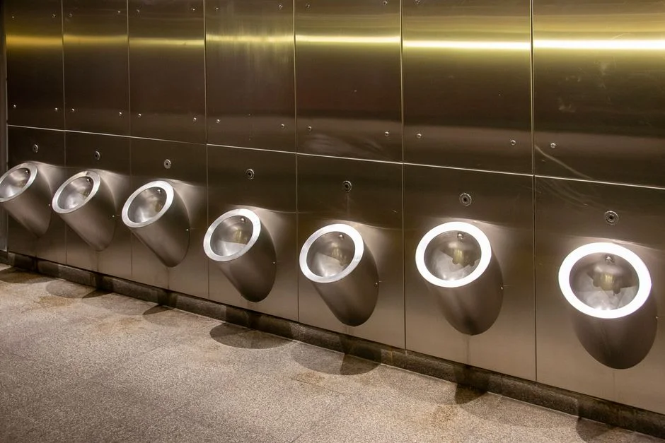 What a Lisbon hotel effluent actually looks like: flows and loadings