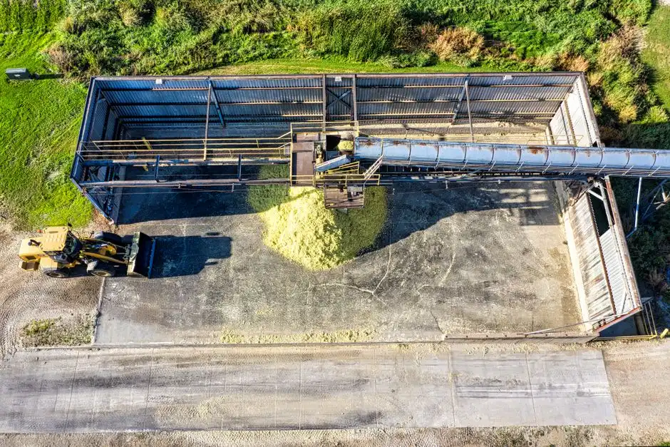 Failure Modes Specific to Adhesive Sludge Handling