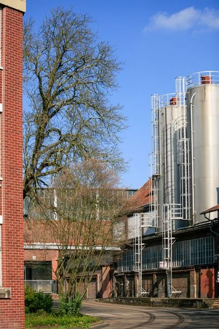 How a Clarifier Handles the Same Stream — and Where It Wins
