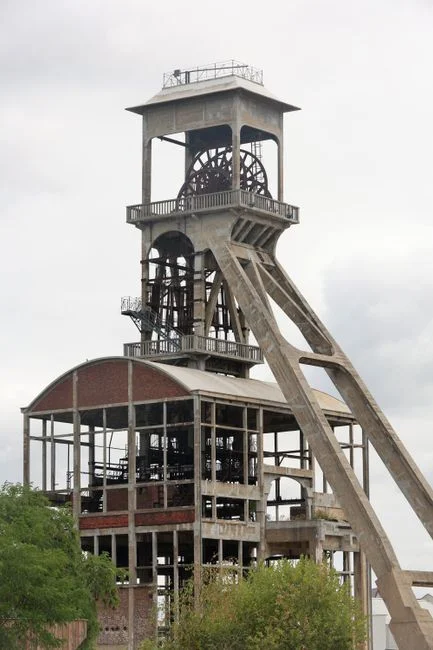 How a Lamella Clarifier (and a Conventional Clarifier) Work on Metals Streams
