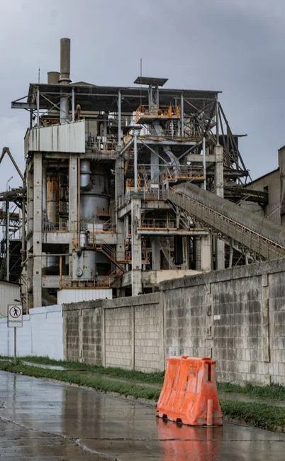 Packaged vs Conventional: When a Skid Wins and When a Concrete Plant Wins