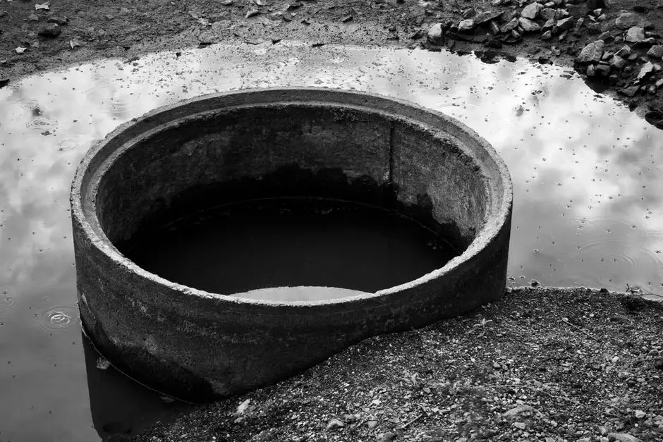 Side-by-Side Comparison: Packaged vs Cast-in-Place Concrete STP
