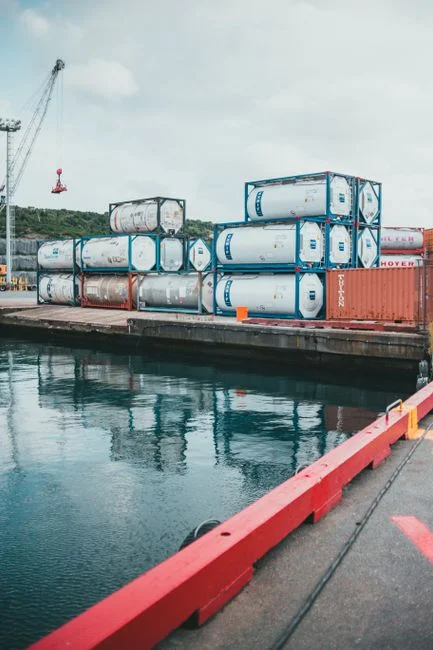 20 ft vs 40 ft container: choosing the right format