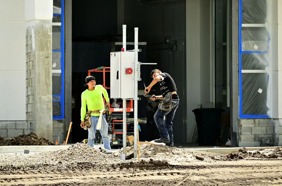 Electrical, footprint, and ambient design constraints for Rotterdam sites