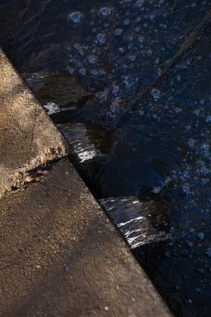 A Real Surface-to-Submerged Retrofit: Daura Refinery Biological Pond